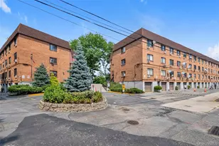74-49 Calamus Ave, Elmhurst, NY 11373 - Photo 17