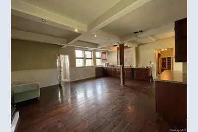 8 Garfield Place, Poughkeepsie, NY 12601 - Photo 9