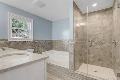 11 Lillian Lane, Plainview, NY 11803 - Photo 25