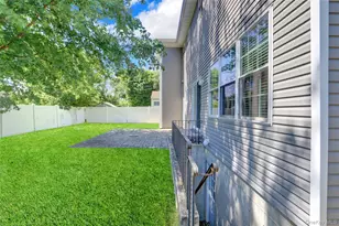 11 Lillian Ln, Plainview, NY 11803 - Photo 31