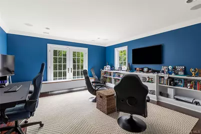 898 Chicken Valley Road, Locust Valley, NY 11560 - Photo 27