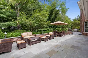 898 Chicken Valley Rd, Locust Valley, NY 11560 - Photo 39