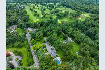 898 Chicken Valley Road, Locust Valley, NY 11560 - Photo 45