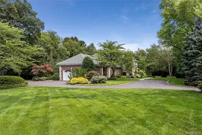 898 Chicken Valley Road, Locust Valley, NY 11560 - Photo 43