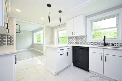13-15 143rd Street, Whitestone, NY 11357 - Photo 9