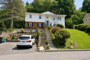 14 Rock Dr, Valley Cottage, NY 10989 - Photo 3