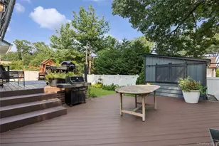 1007 Stafford Rd, Valley Stream, NY 11580 - Photo 29