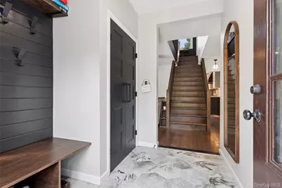 1007 Stafford Road, Valley Stream, NY 11580 - Photo 5
