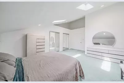 35 E 6th Street, Patchogue, NY 11772 - Photo 17