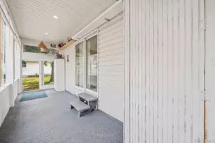 35 E 6th St, Patchogue, NY 11772 - Photo 15