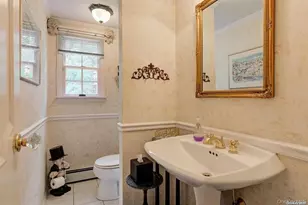 174 Lodge Ave, Huntington Station, NY 11746 - Photo 7