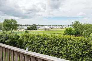 1 Anchorage Way, Freeport, NY 11520 - Photo 13