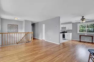 727 Peter Paul Dr, West Islip, NY 11795 - Photo 7