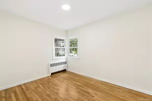 2 Dorset Ln, Farmingdale, NY 11735 - Photo 9