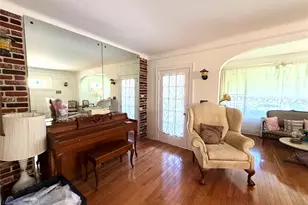 59-41 161st St, Fresh Meadows, NY 11365 - Photo 5