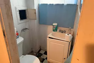 59-41 161st St, Fresh Meadows, NY 11365 - Photo 15