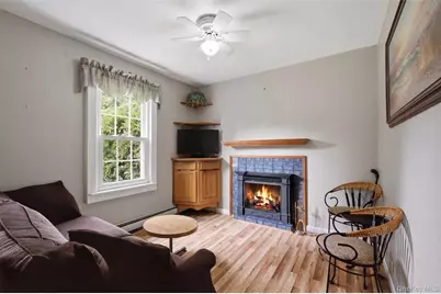 254 Sparkle Road, Yorktown Heights, NY 10598 - Photo 7