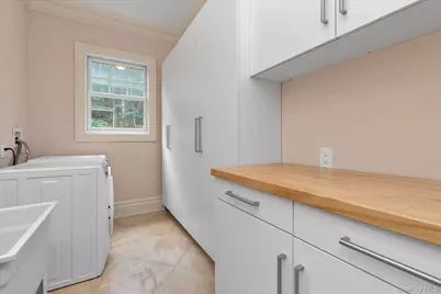 171 Stillwell Lane, Syosset, NY 11791 - Photo 19