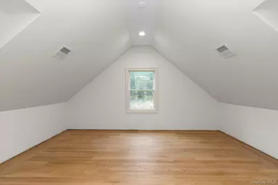 171 Stillwell Lane, Syosset, NY 11791 - Photo 29