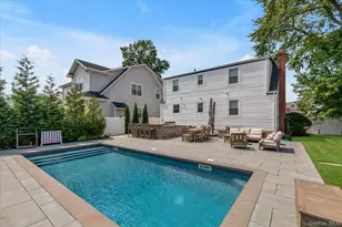 105 Ocean Ave, Bellmore, NY 11710 - Photo 19