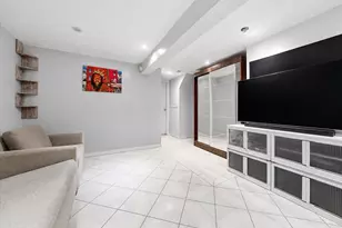 320 E 59th St, Brooklyn, NY 11203 - Photo 13