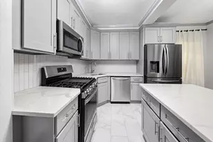 320 E 59th St, Brooklyn, NY 11203 - Photo 5