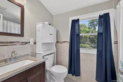 88 Crestwood Boulevard, Farmingdale, NY 11735 - Photo 19