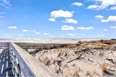 88 Pacific Boulevard, Long Beach, NY 11561 - Photo 7
