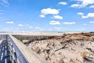 88 Pacific Blvd, Long Beach, NY 11561 - Photo 7