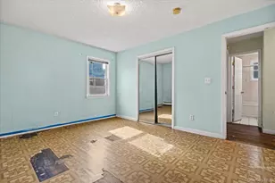 1037 Broadway, Westbury, NY 11590 - Photo 21