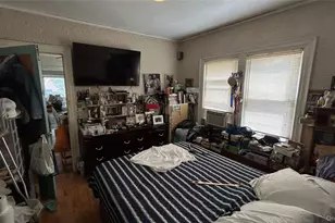256 Sharpe Ave, New York, NY 10302 - Photo 15