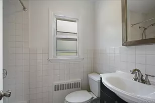 107 Lakeview Ave, Scarsdale, NY 10583 - Photo 13