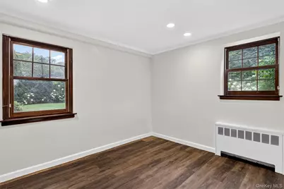 20 Earle Place, Manhasset, NY 11030 - Photo 29