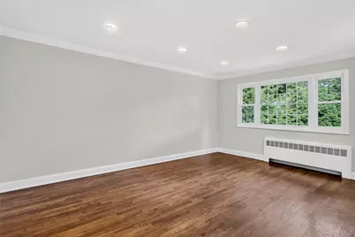 20 Earle Place, Manhasset, NY 11030 - Photo 15