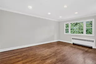 20 Earle Pl, Manhasset, NY 11030 - Photo 15