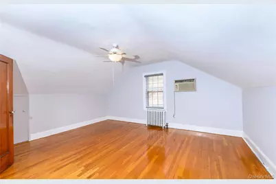 27-19 167 Street, Flushing, NY 11358 - Photo 15