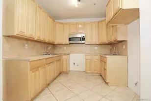 122 Bates Dr, Monsey, NY 10952 - Photo 29