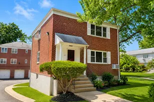 15-98 212th St, Bayside, NY 11360 - Photo 3