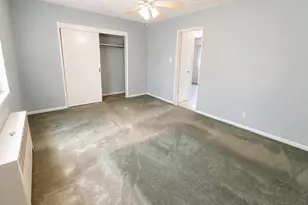15-98 212th St, Bayside, NY 11360 - Photo 17