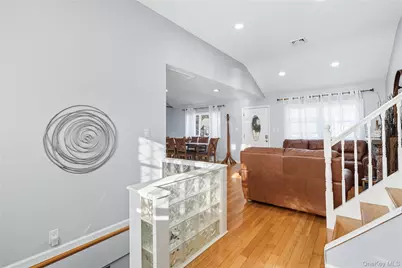 131 S 5th Street, Bethpage, NY 11714 - Photo 11
