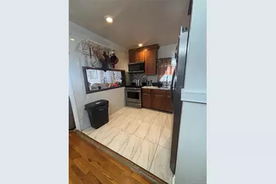 128-11 174th Place, Jamaica, NY 11434 - Photo 3