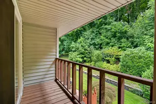 108 Spring Rd, Huntington, NY 11743 - Photo 25