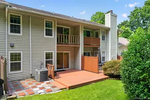 108 Spring Rd, Huntington, NY 11743 - Photo 29