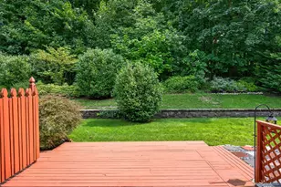 108 Spring Rd, Huntington, NY 11743 - Photo 31