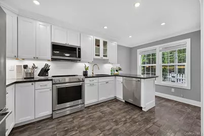 108 Spring Road, Huntington, NY 11743 - Photo 5