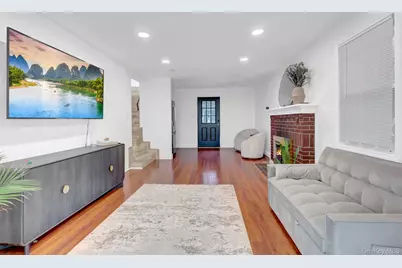 80 Noble Street, Lynbrook, NY 11563 - Photo 3