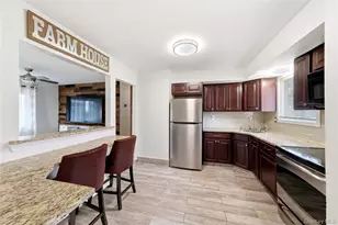 8 Roberts St, Mastic, NY 11950 - Photo 9