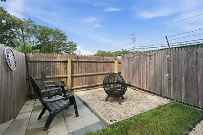 8 Roberts Street, Mastic, NY 11950 - Photo 19