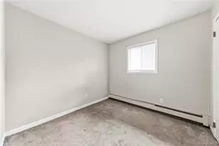 8 Roberts St, Mastic, NY 11950 - Photo 15
