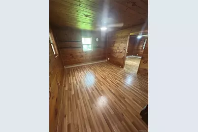 94 Fire House Rd, Wurtsboro, NY 12790 - Photo 9